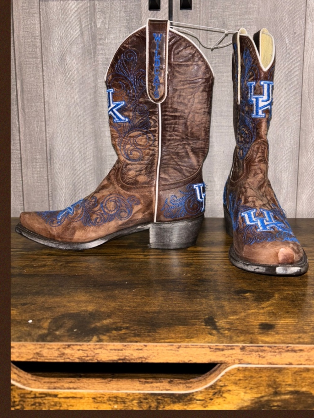 UK Collegiate Kentucky Western Cowboy Boots Game Day Women's 7 medium